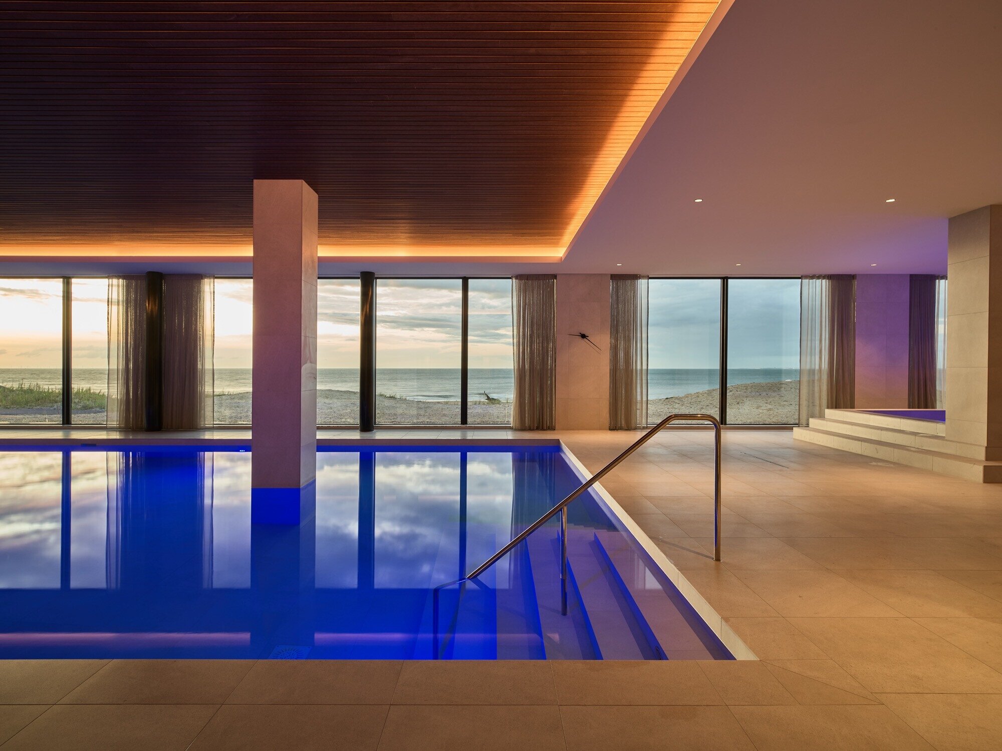 Indoor pool at LynxHarbor